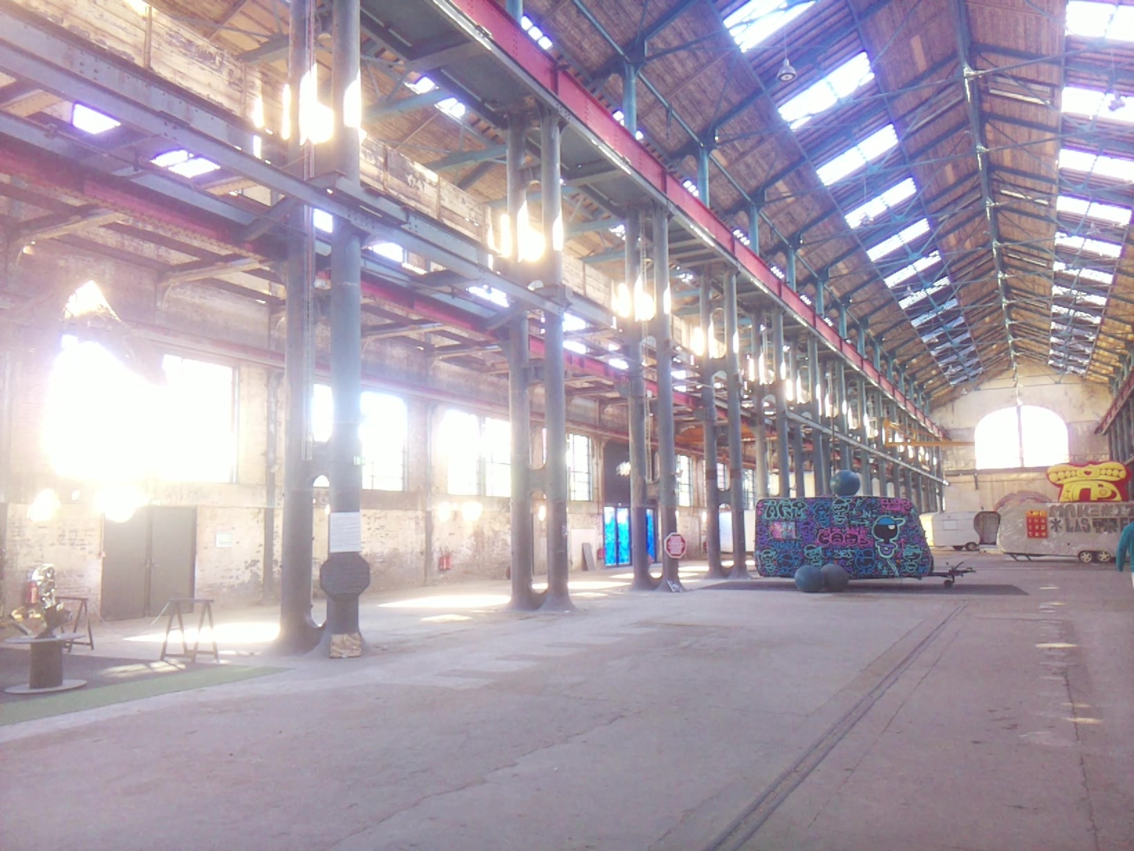 APB! Crime Reference: 6900982F3FF67. A Metha addict is wanted for lurking