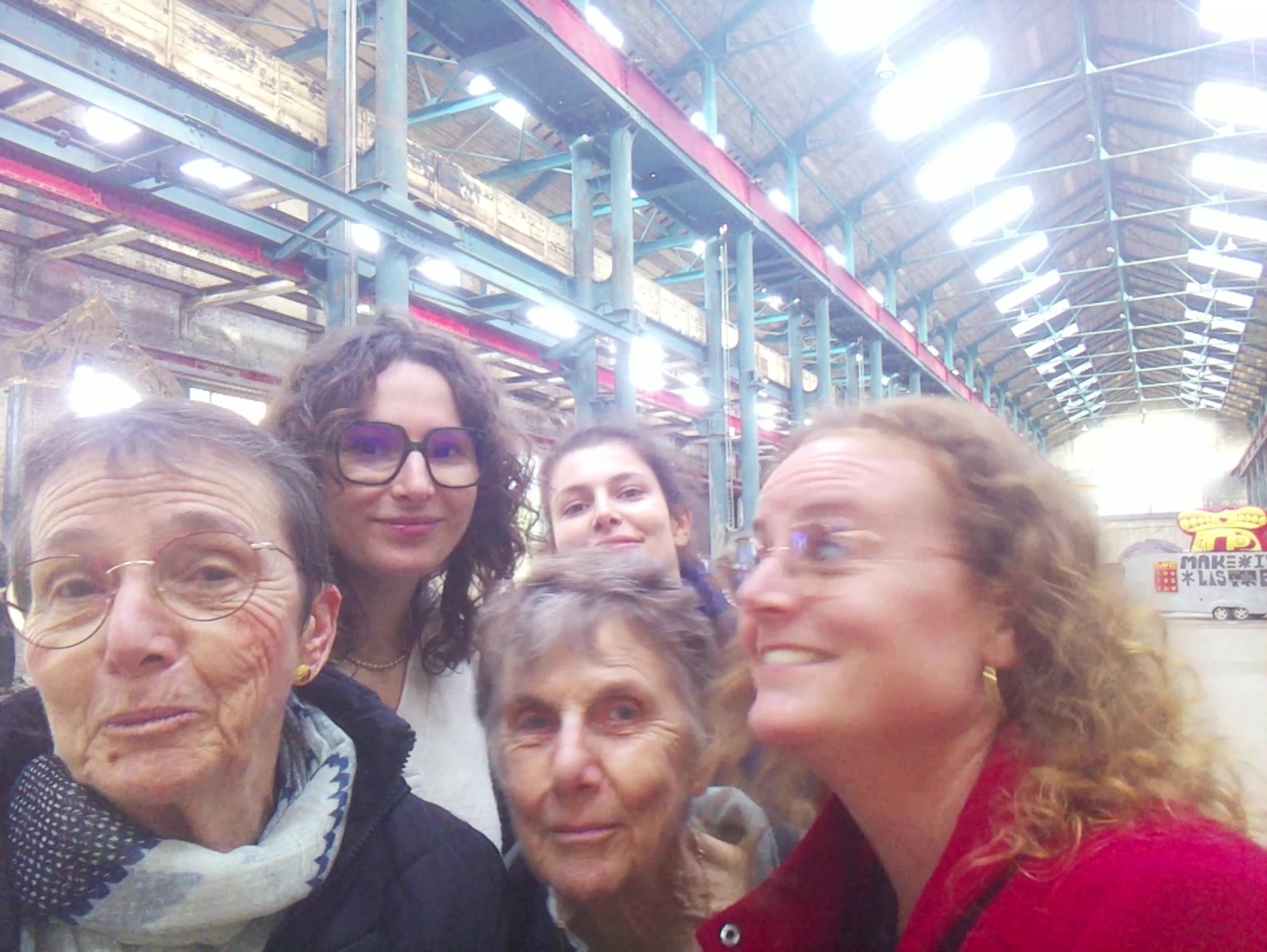 APB! Crime Reference: 68F4F547CAFA7. A Metha addict is wanted for lurking