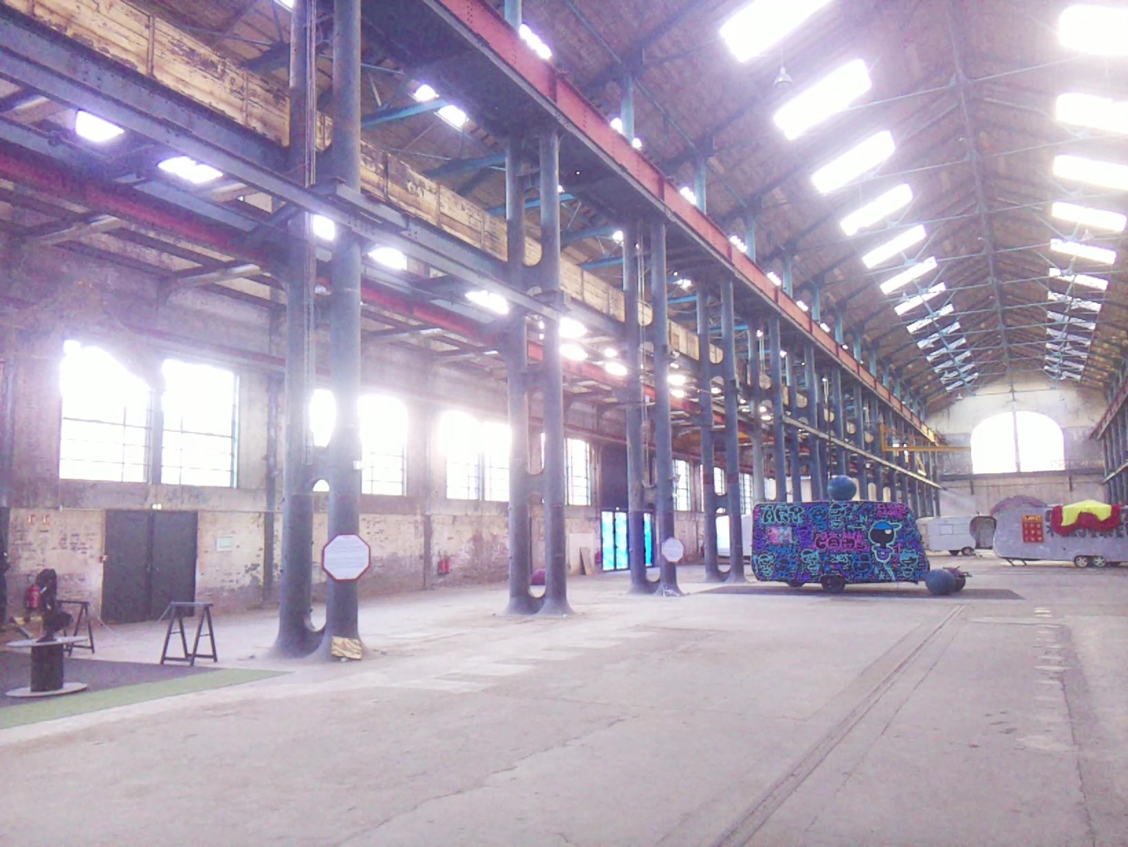 APB! Crime Reference: 6921692BEA8AD. A Metha addict is wanted for lurking