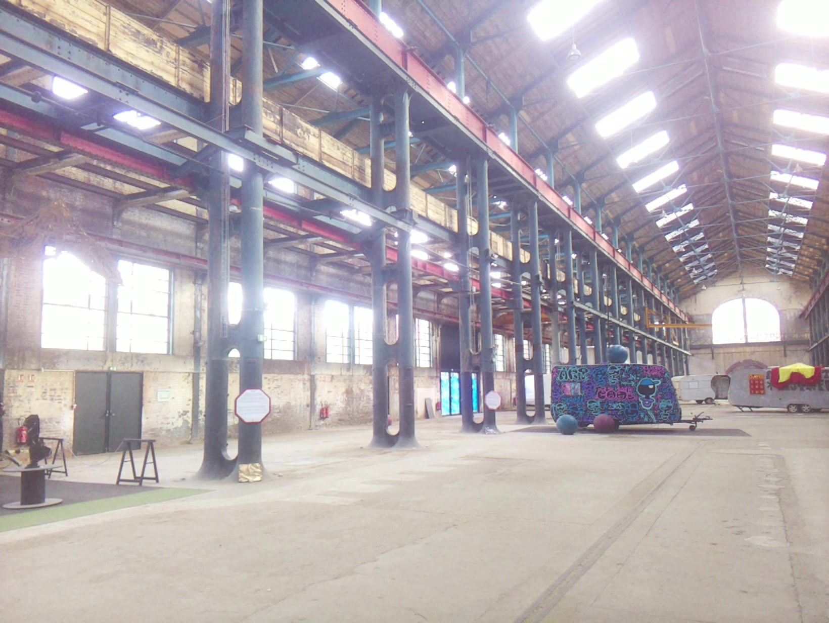 APB! Crime Reference: 6911AC829DC5E. A Metha addict is wanted for lurking