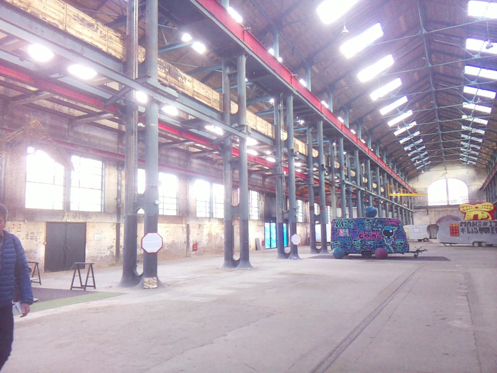 APB! Crime Reference: 690F4148D2046. A Metha addict is wanted for lurking