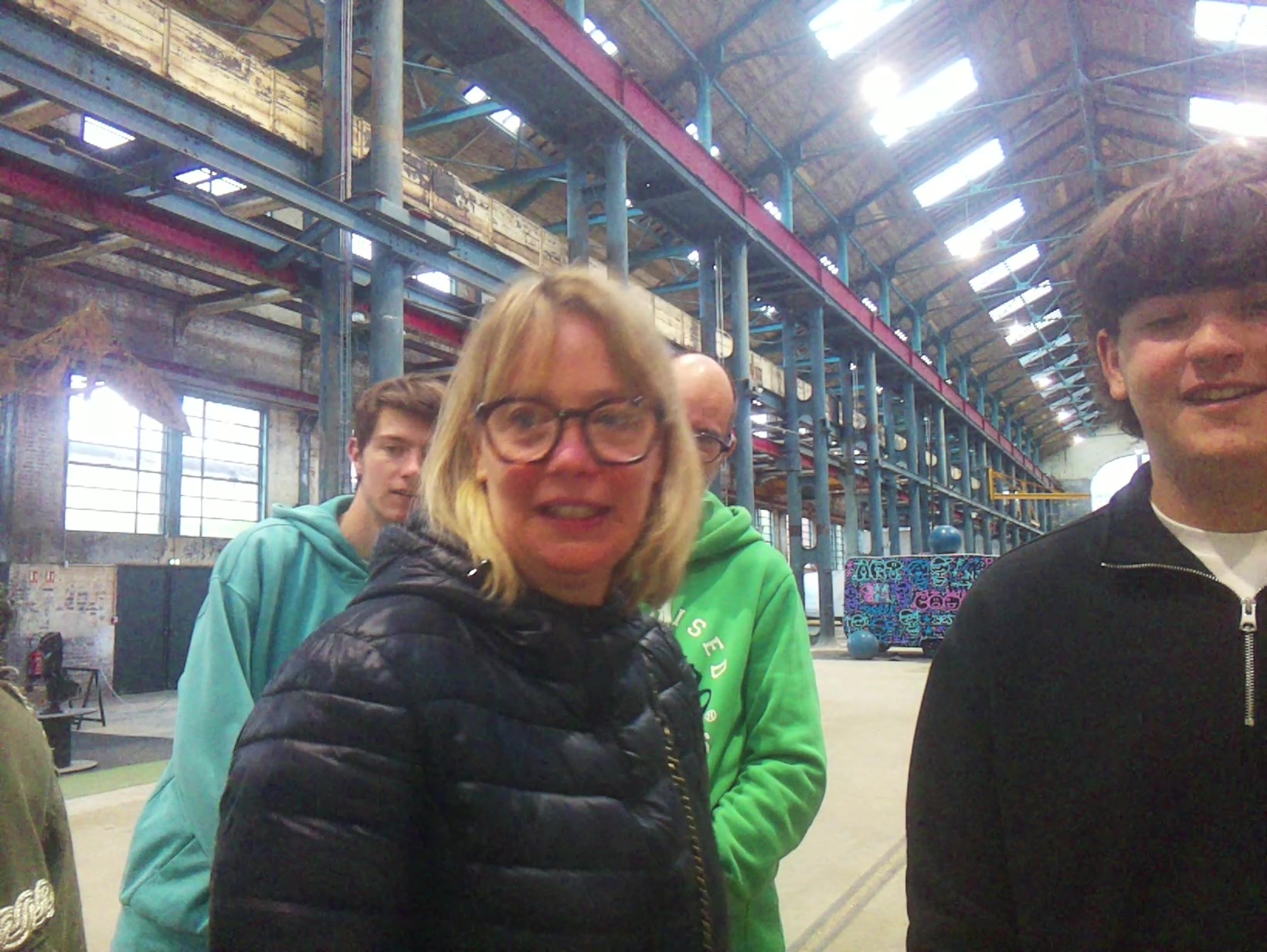 APB! Crime Reference: 690620156E8AB. A Metha addict is wanted for lurking