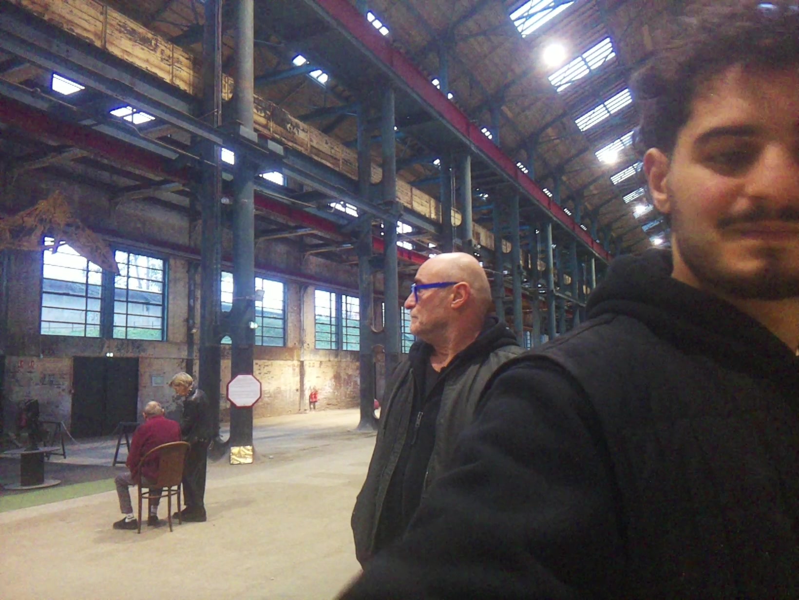 APB! Crime Reference: 6910B45BB03B5. A Metha addict is wanted for lurking