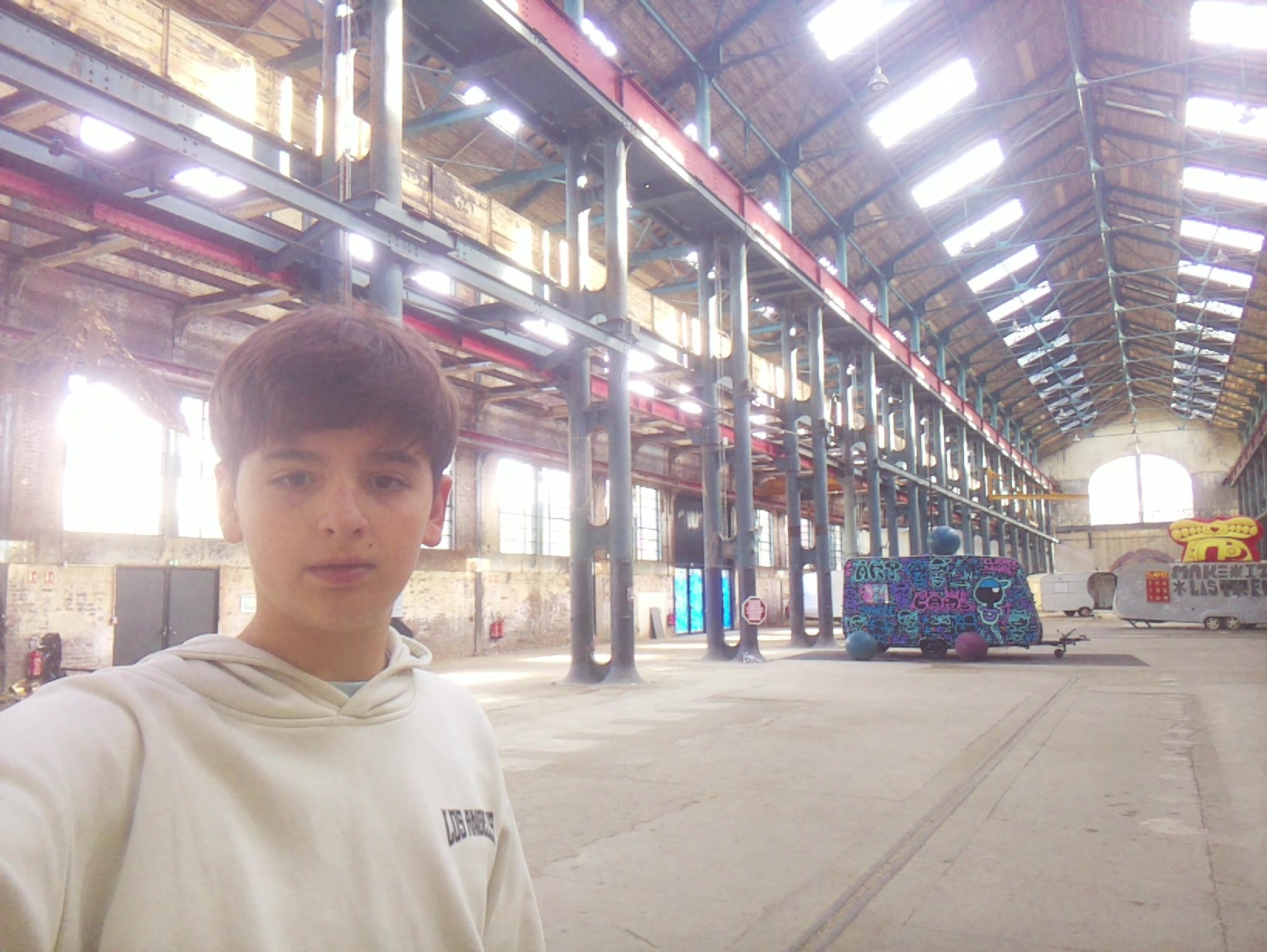 APB! Crime Reference: 69048AA2B2A1D. A Metha addict is wanted for lurking