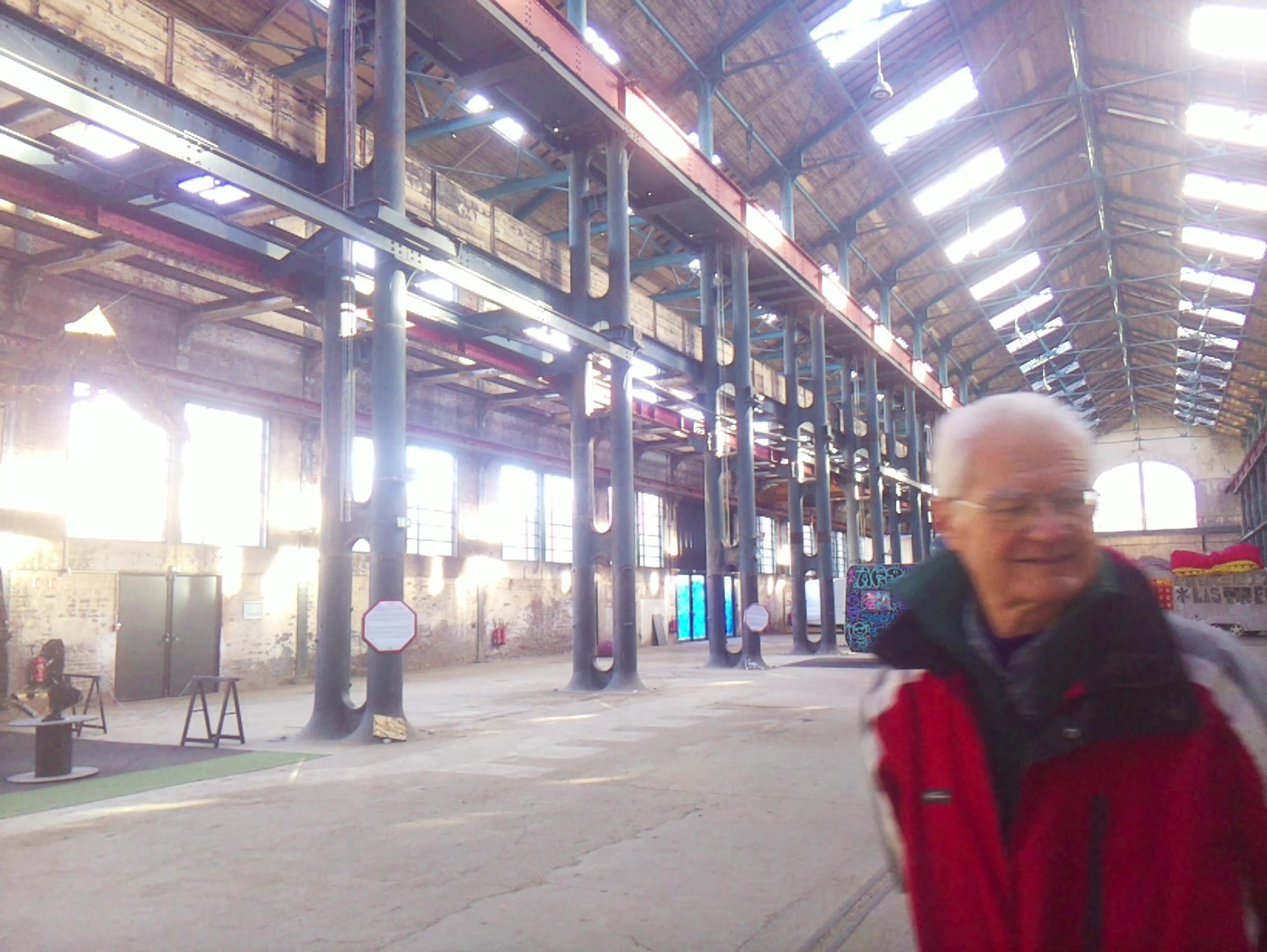 APB! Crime Reference: 692AB89C2C0E5. A Metha addict is wanted for lurking