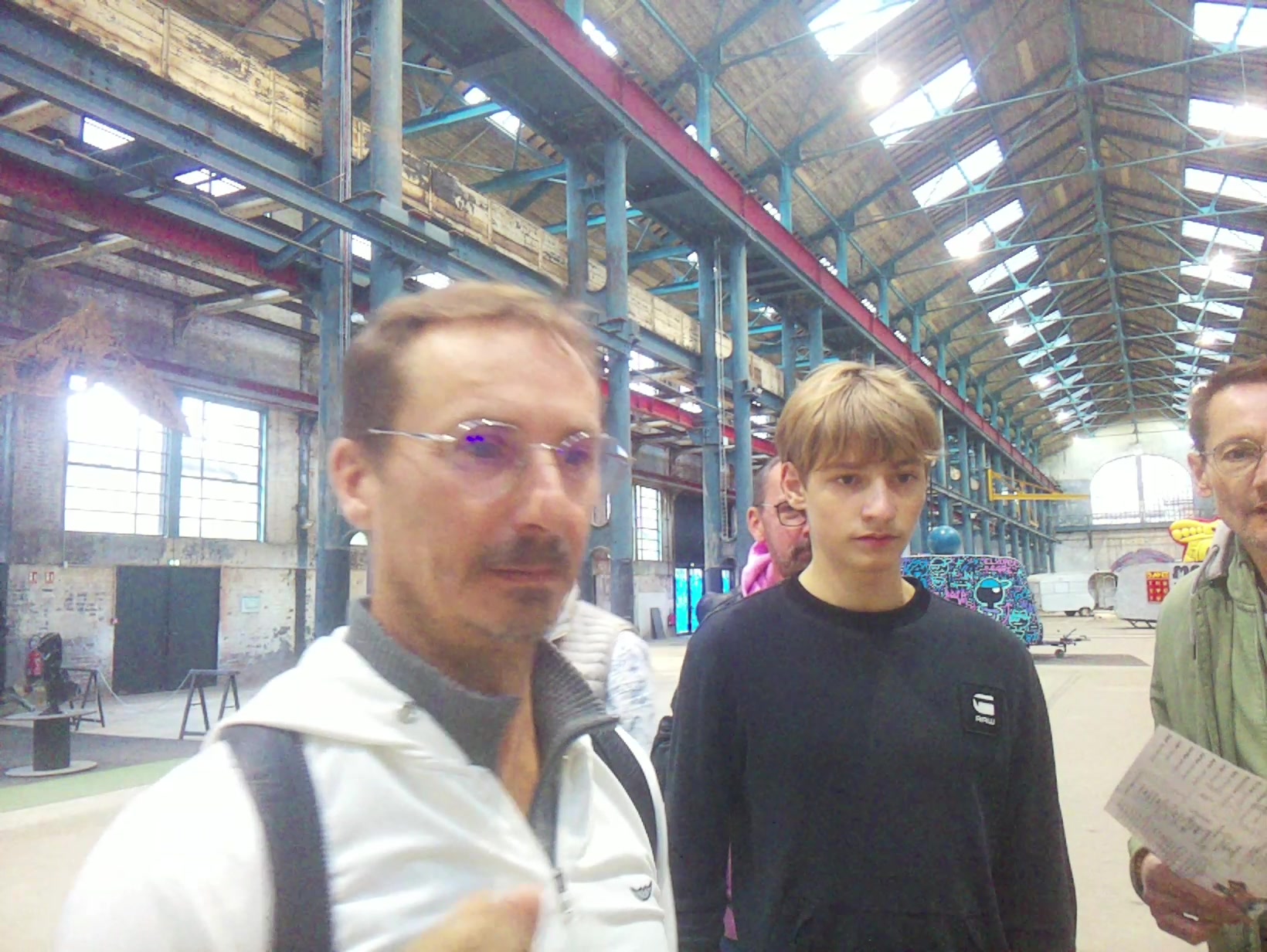 APB! Crime Reference: 690F4EC710488. A Metha addict is wanted for lurking