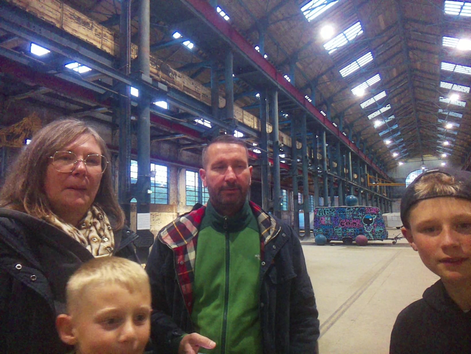 APB! Crime Reference: 6904DE5CE5302. A Metha addict is wanted for lurking