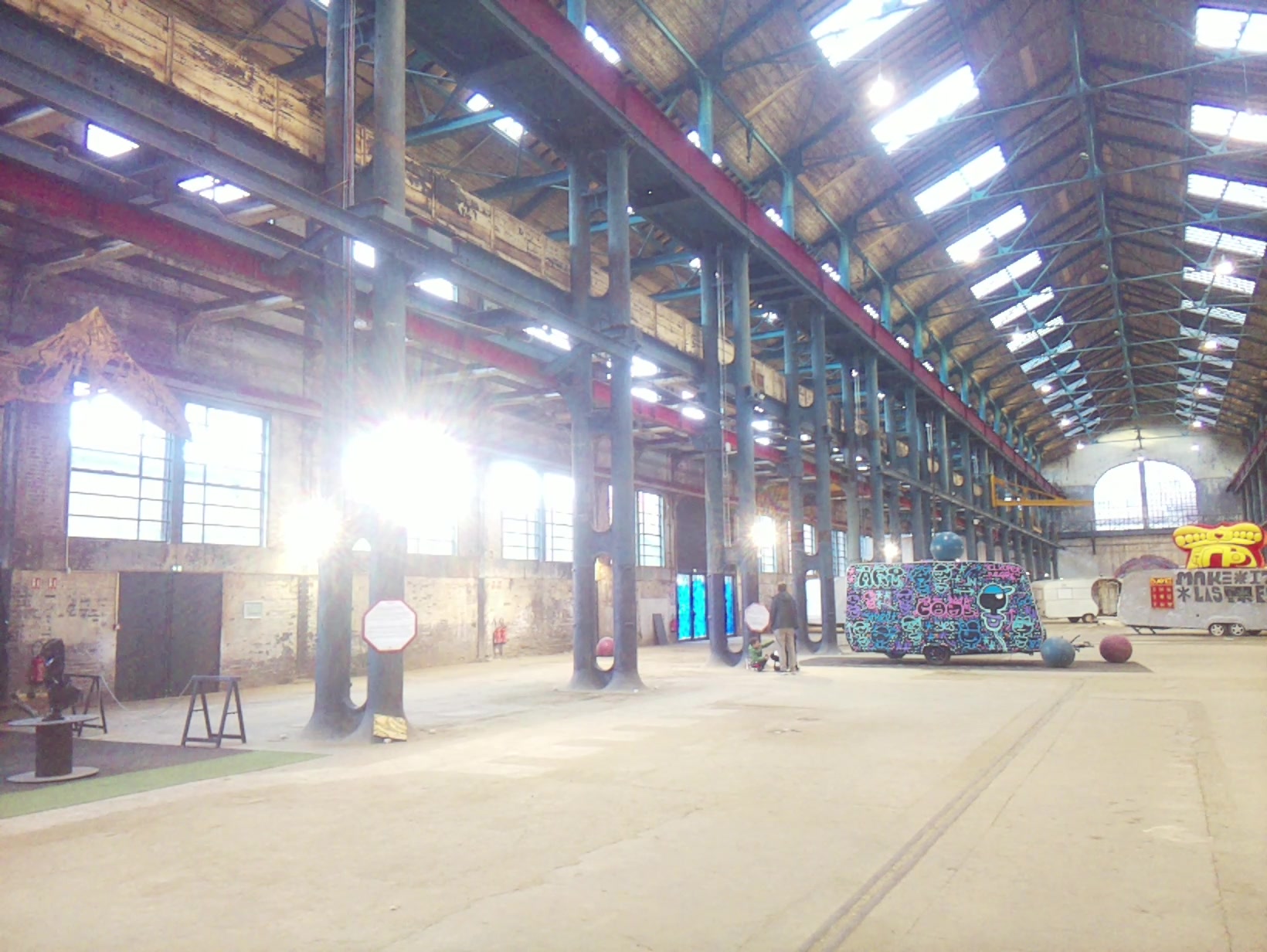 APB! Crime Reference: 6919E27BAB1E6. A Metha addict is wanted for lurking