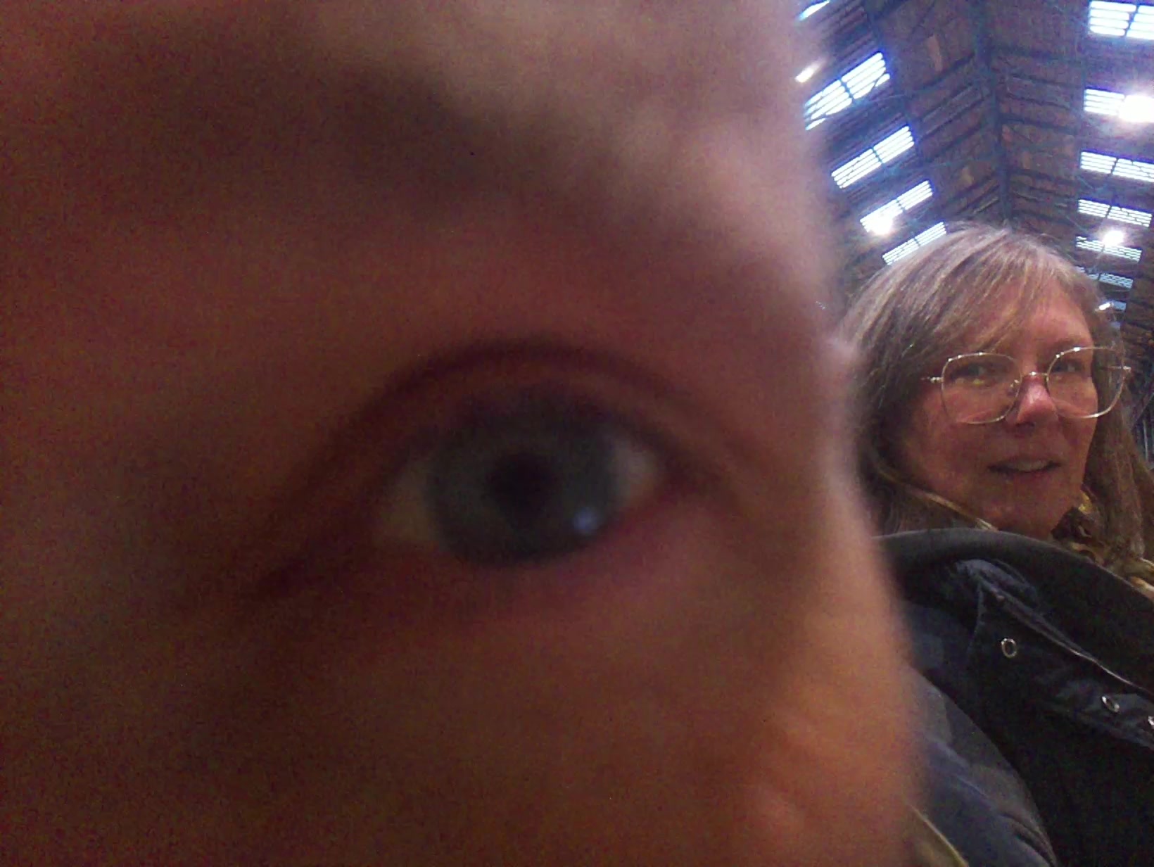 APB! Crime Reference: 6904DDA424FA4. A Metha addict is wanted for lurking