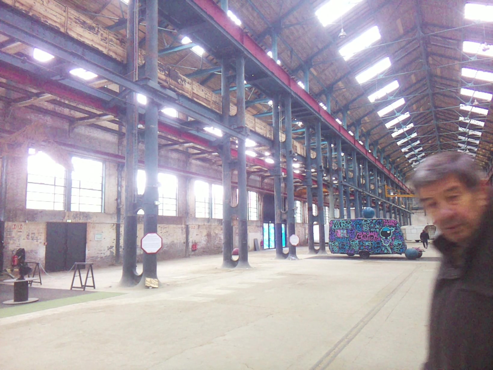 APB! Crime Reference: 69231769DE522. A Metha addict is wanted for lurking