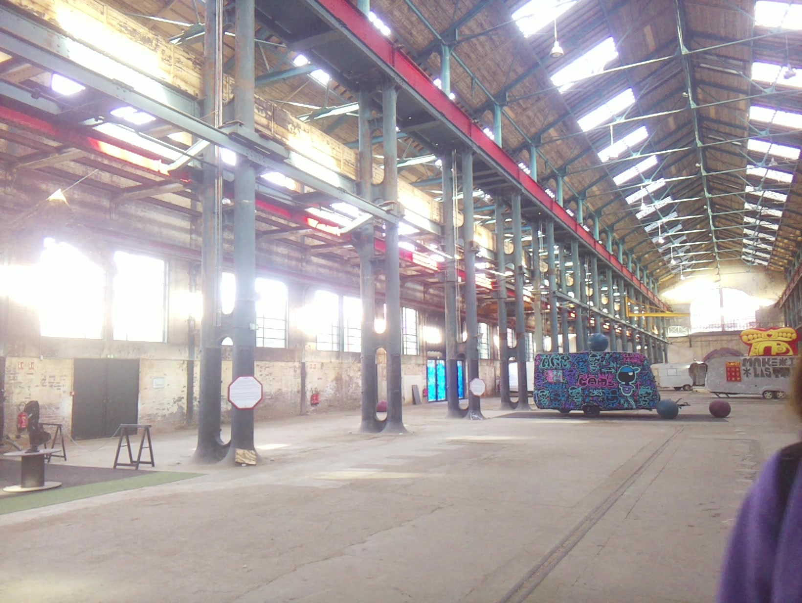 APB! Crime Reference: 6914906525825. A Metha addict is wanted for lurking