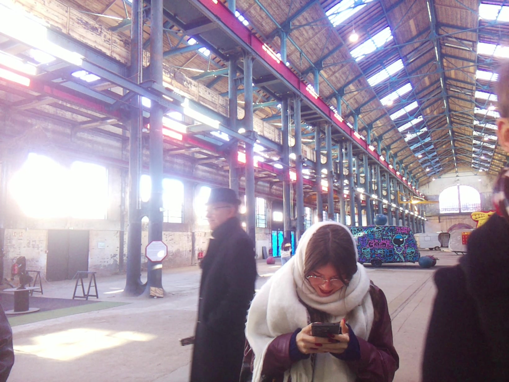 APB! Crime Reference: 6938142D2CFB6. A Metha addict is wanted for lurking